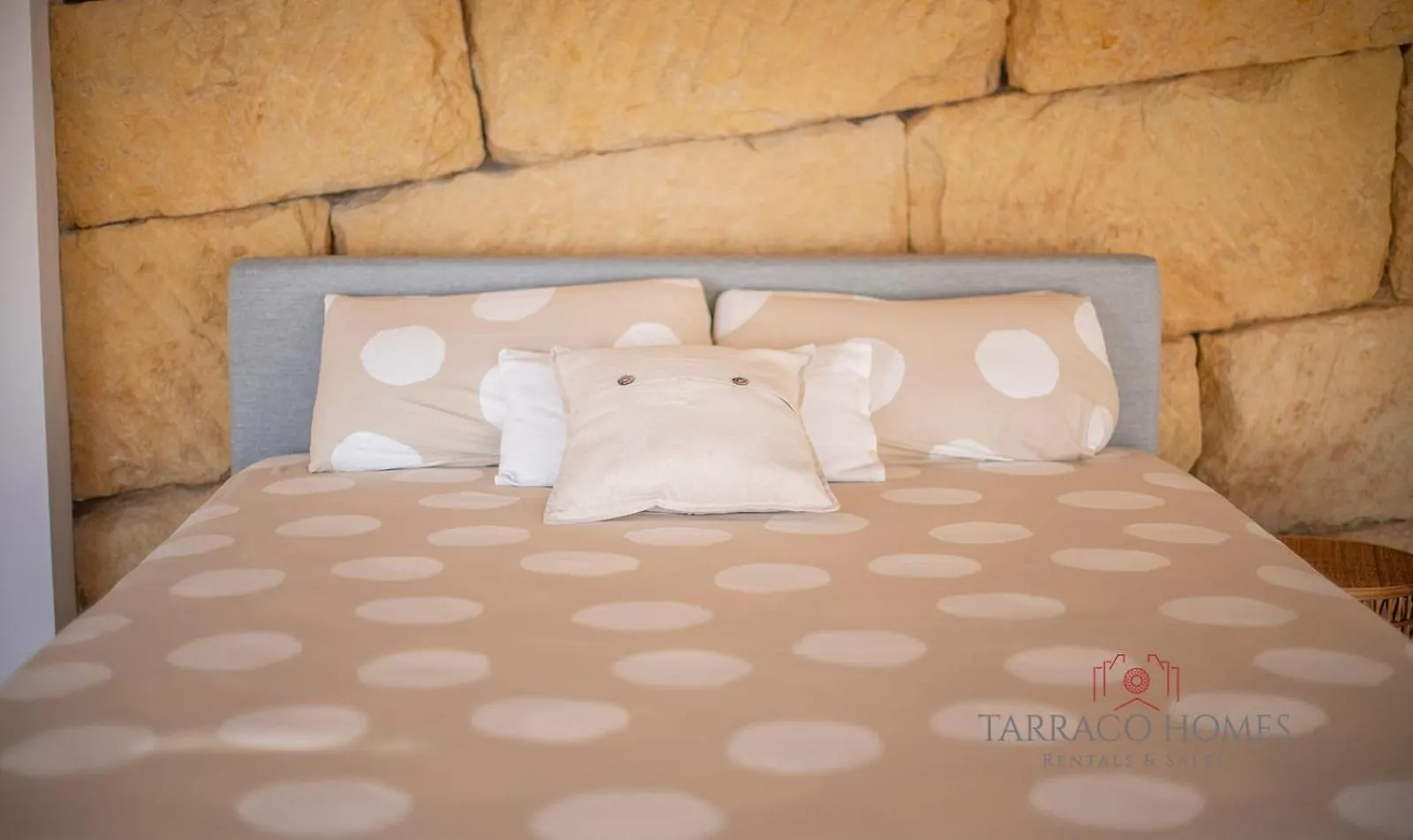 아파트 Apartamentos Boutique Murmur 타라고나
