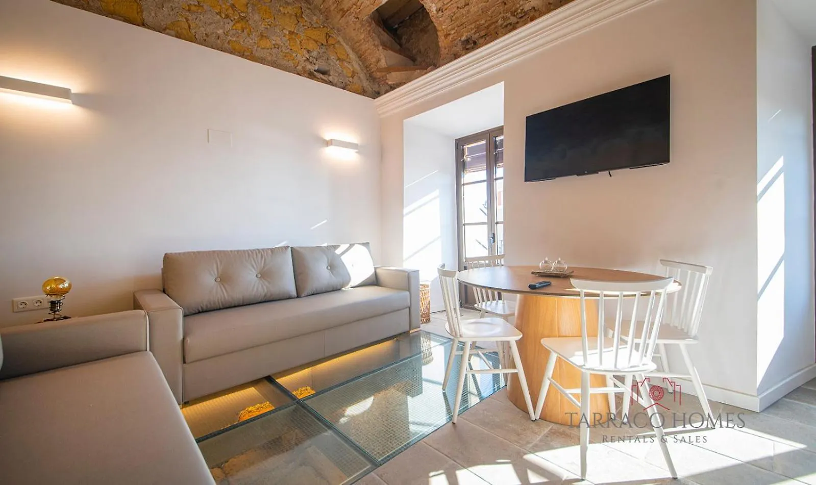 Apartamentos Boutique Murmur 타라고나 0*,